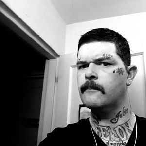 Meet your Posher, Sleazy